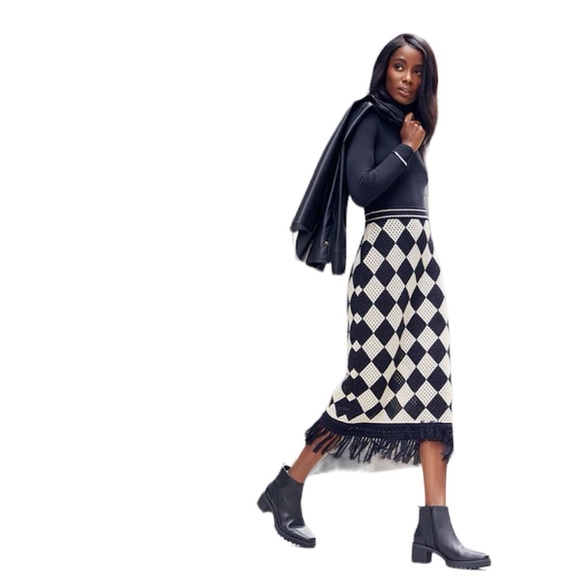 Andre’ Assous black leather ankle boots 
Size 9 - Picture 2 of 10